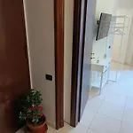 Bed & Breakfast Residenza Geri - And Centro 4*