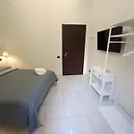 Residenza Geri - And Centro Bed & Breakfast