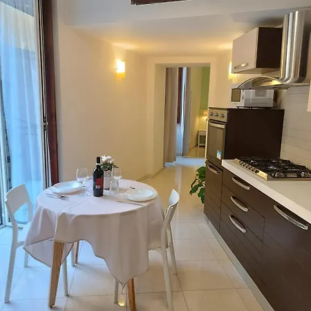 Residenza Geri - And Centro 那不勒斯